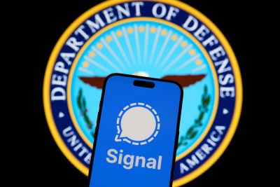 Signal Adding people